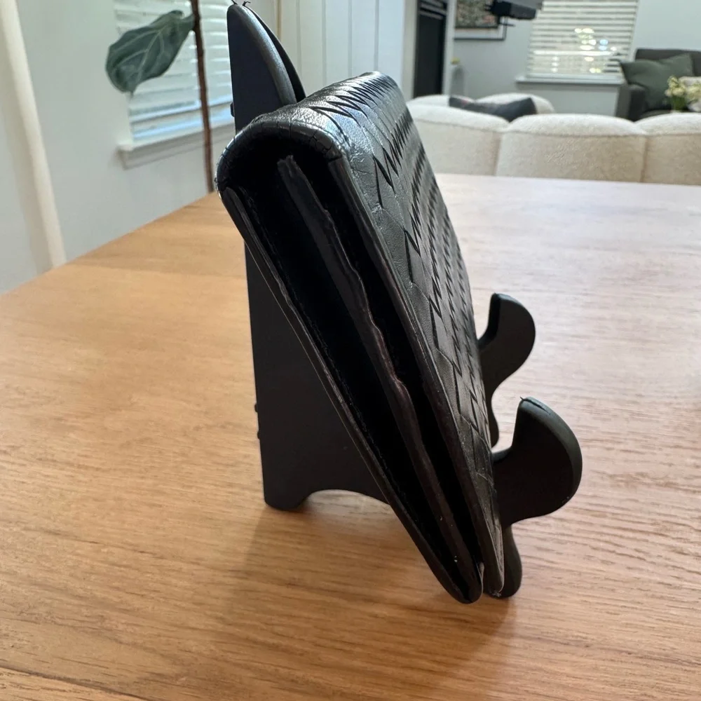 Bottega Veneta Intrecciato Long Wallet in Black - Picture 2 of 8